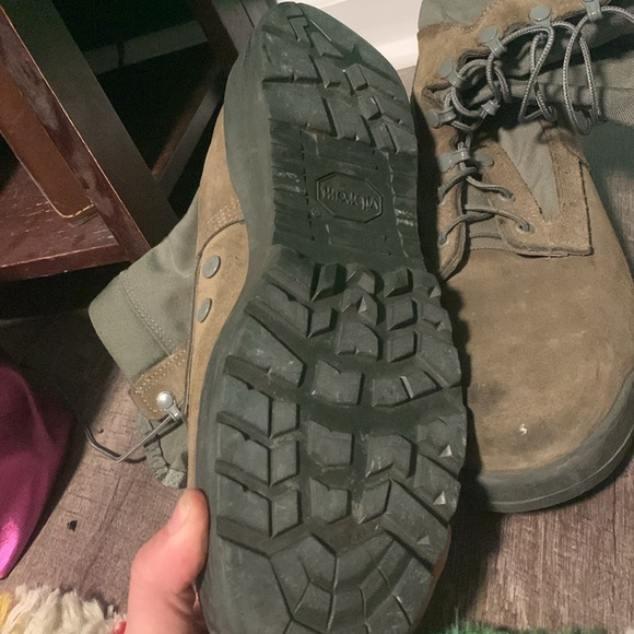 Belleville 10.5 steel toe military boots, they’re in good condition, new laces - Picture 2 of 5